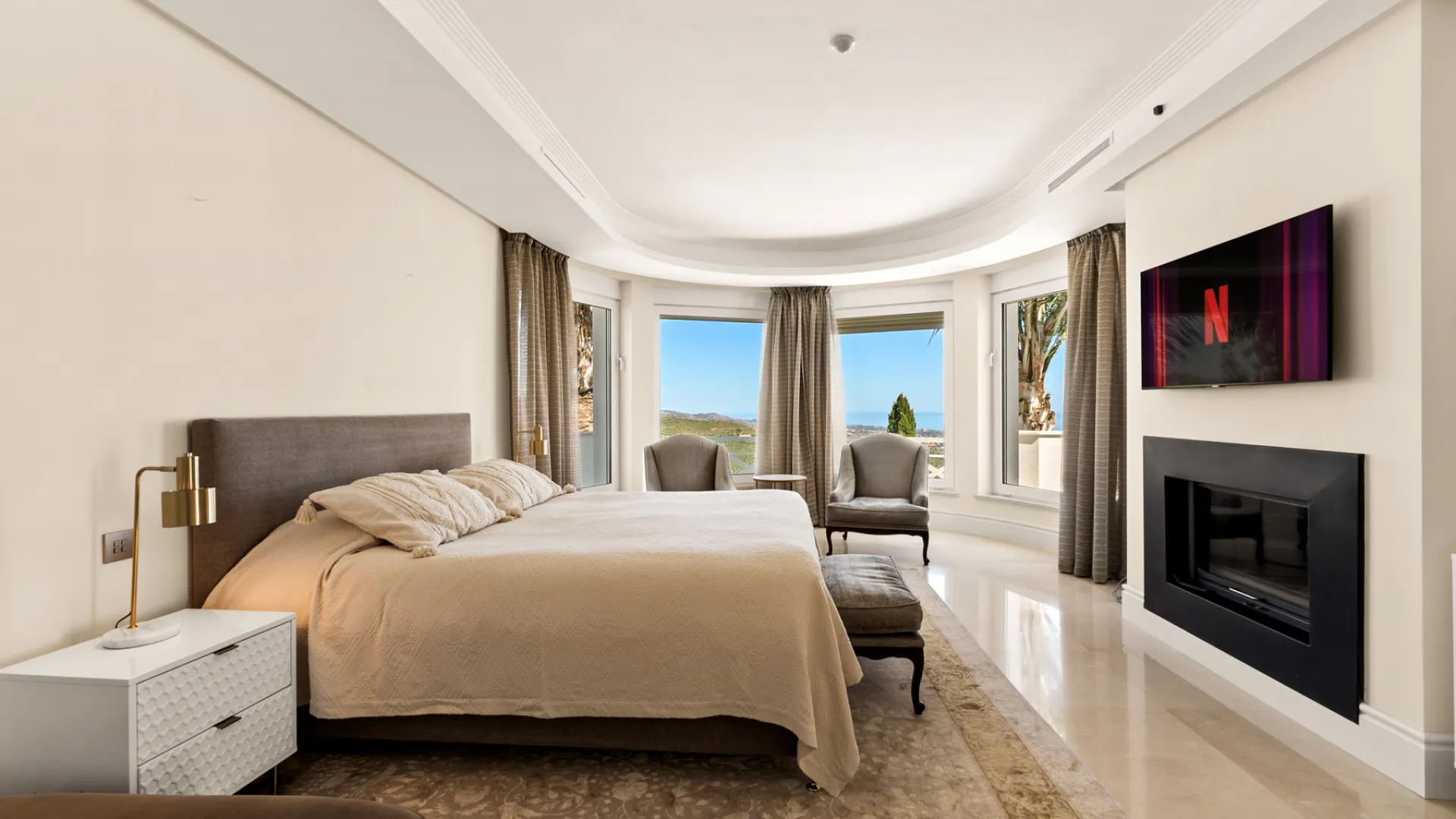 Los Altos de los Monteros, villa en venta