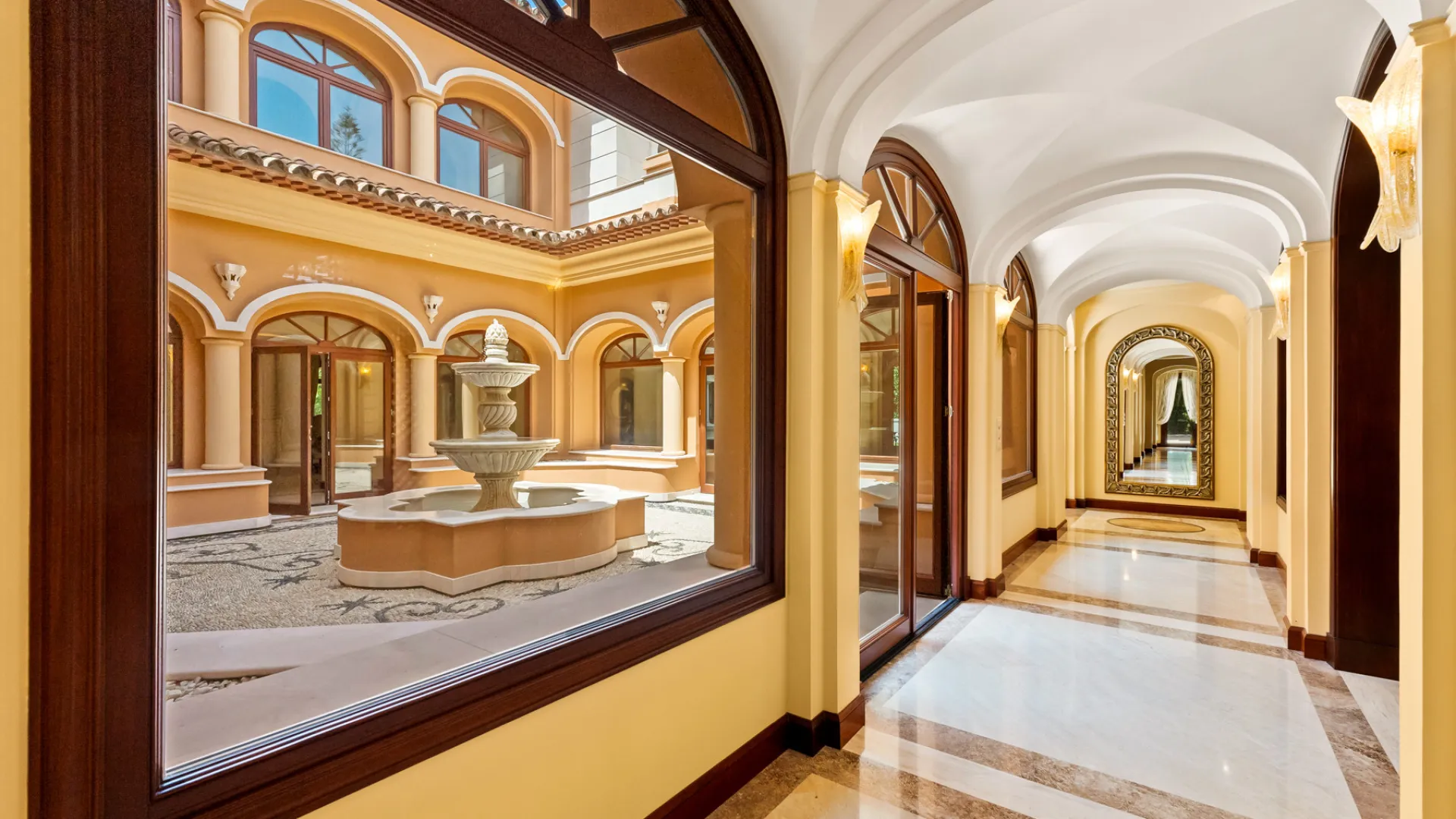 Guadalmina Baja, villa en venta de 8 dormitorios