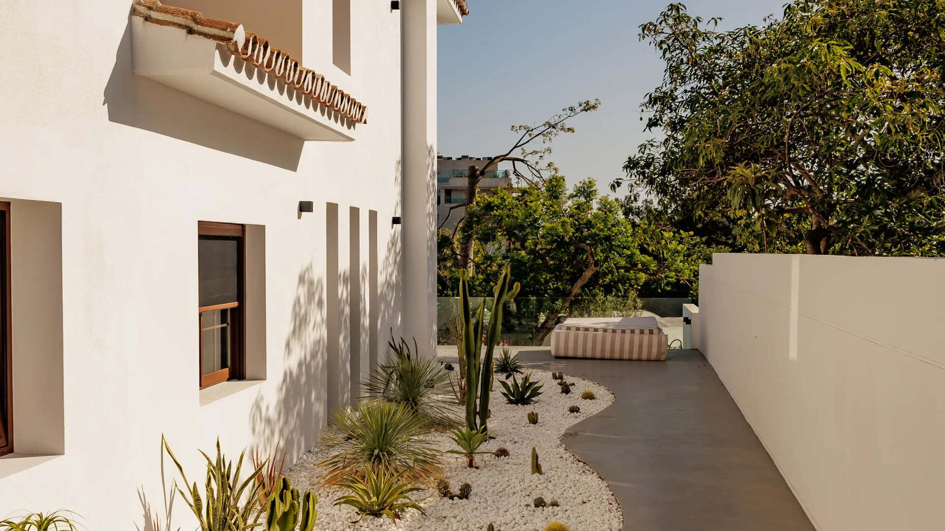 For sale villa in Marbella Golden Mile