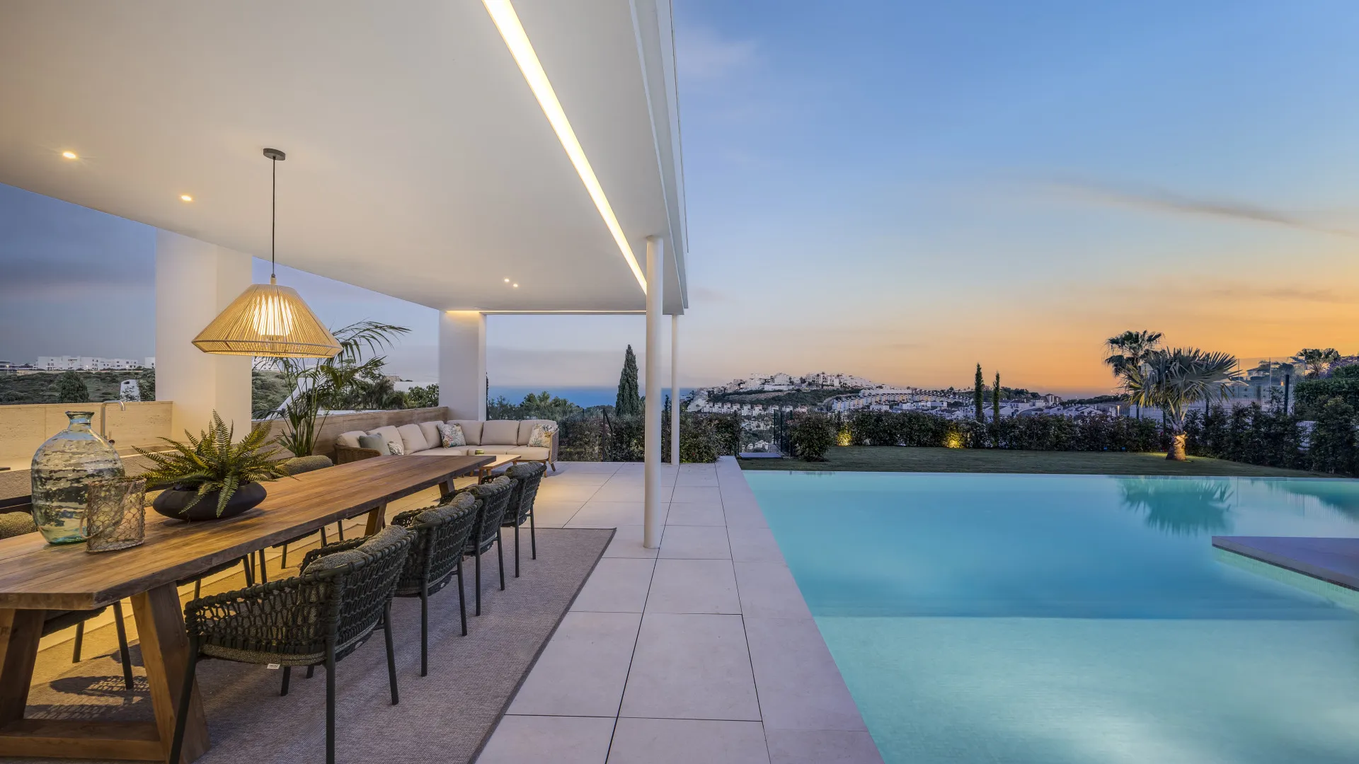 Villa en venta de 4 dormitorios en Casares
