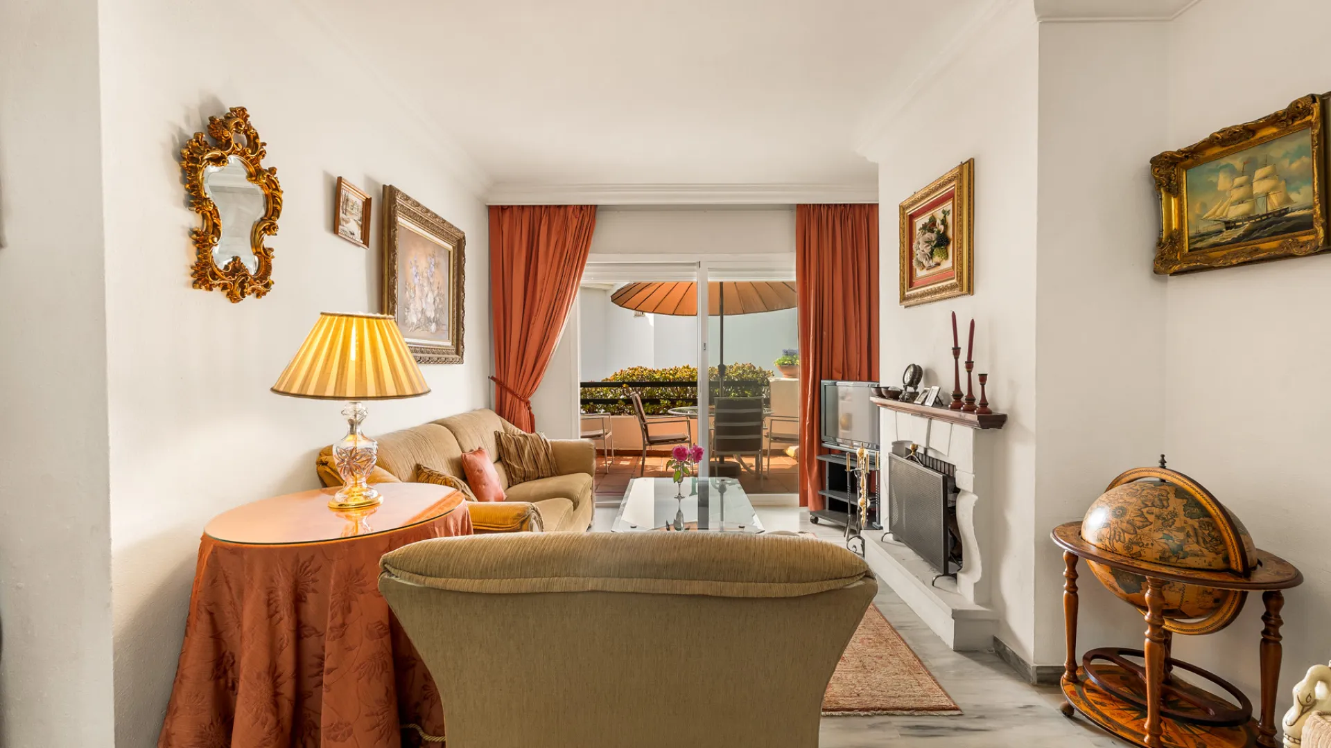 Atico duplex en venta en Guadalmina Baja