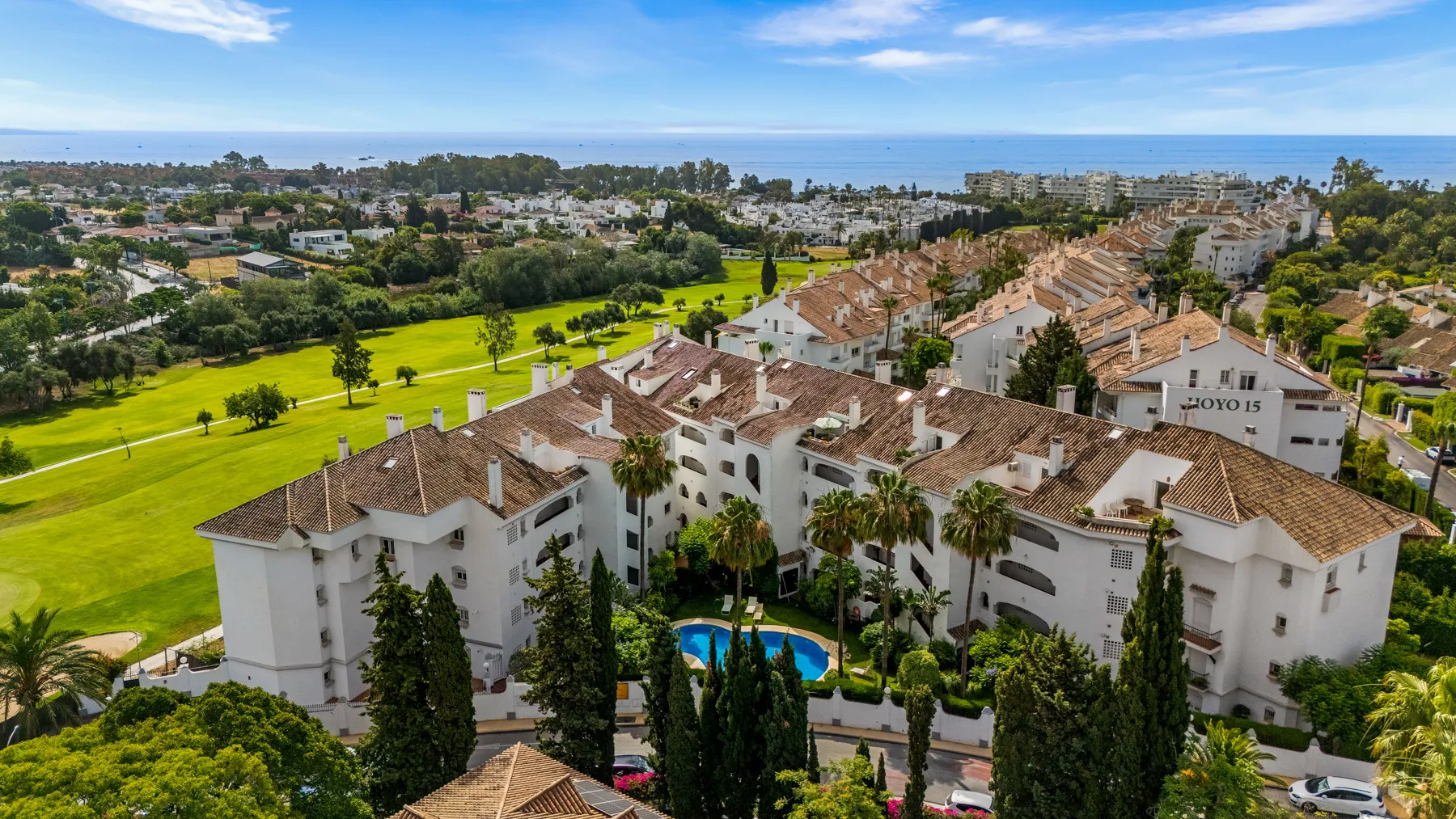 Atico duplex en venta en Guadalmina Baja