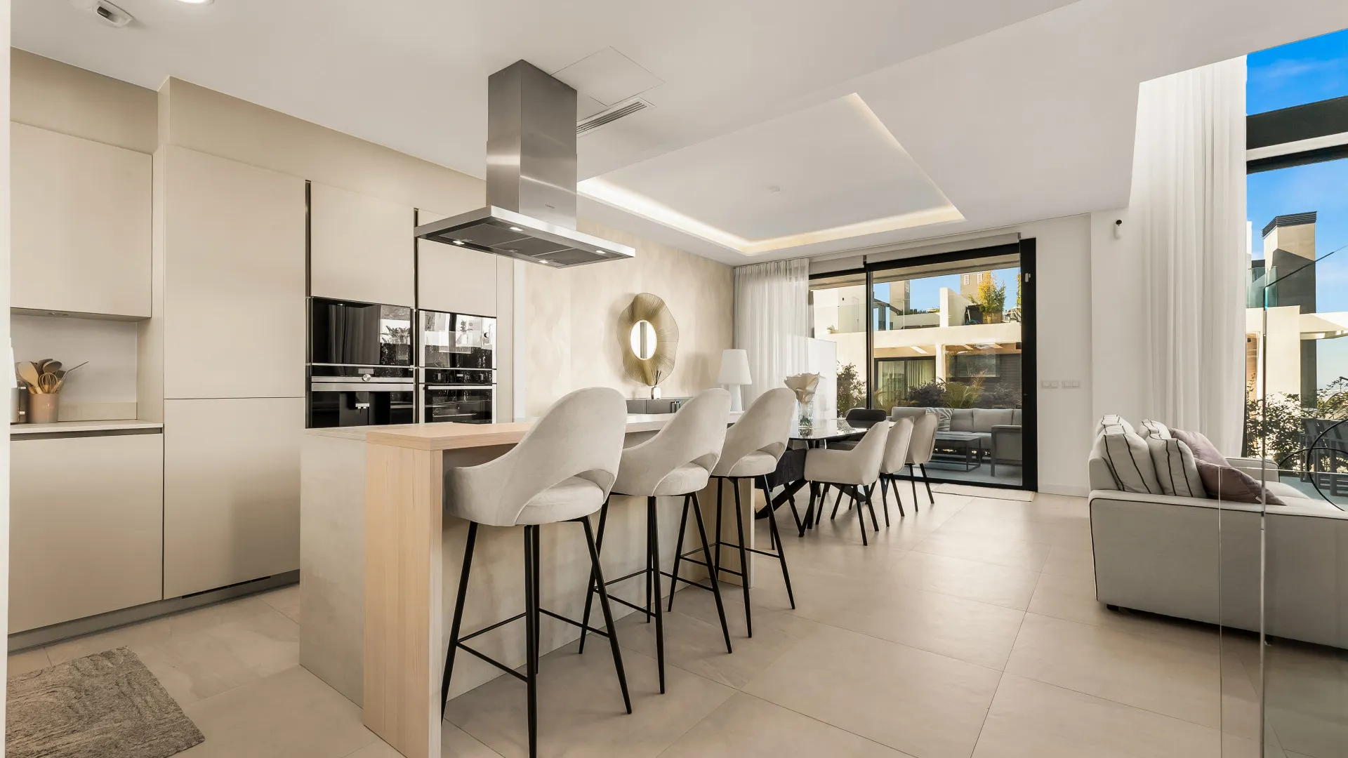 Semi detached house with 5 bedrooms for sale in Rio Real