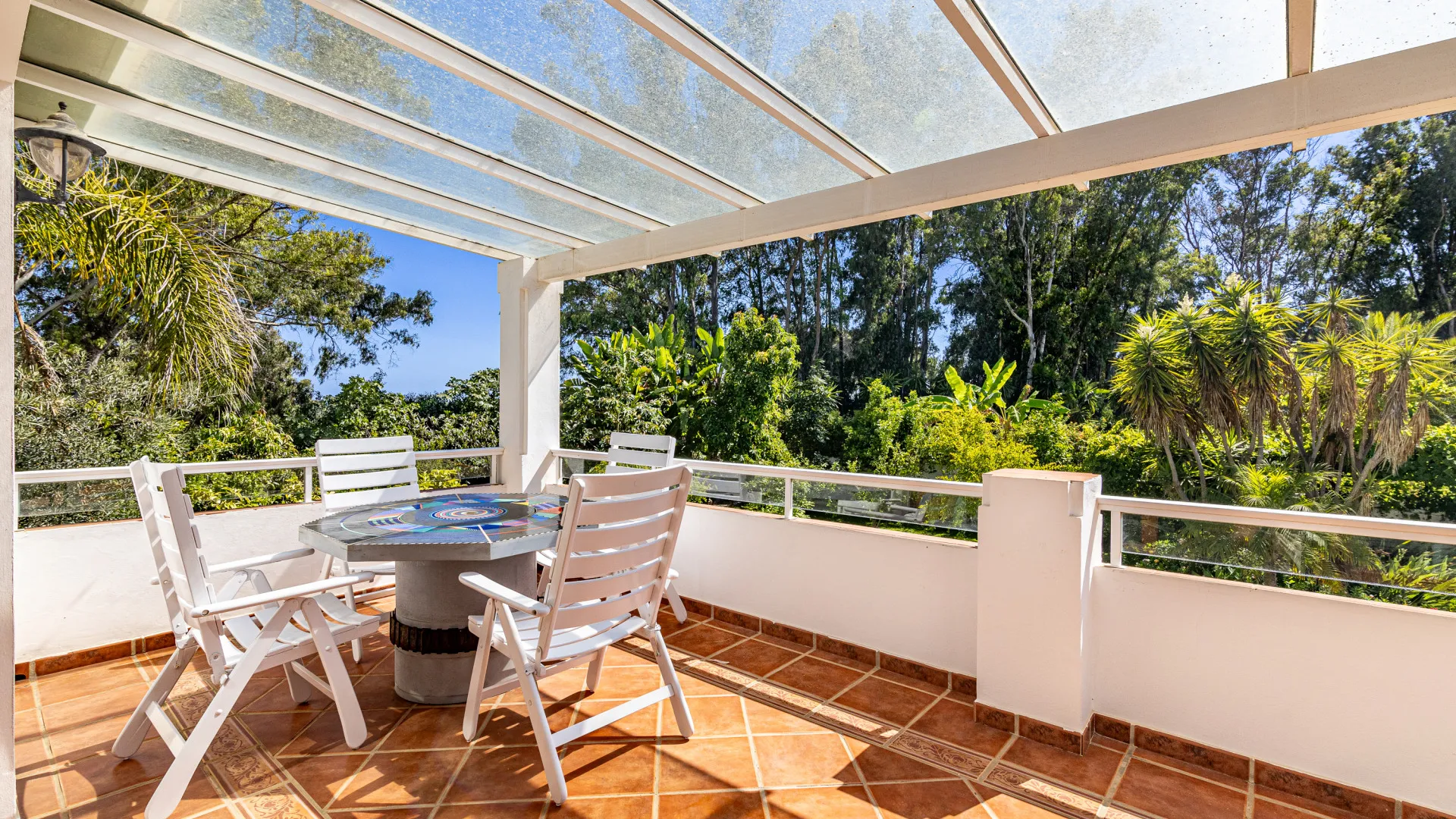 Villa a la venta de 5 dormitorios en New Golden Mile