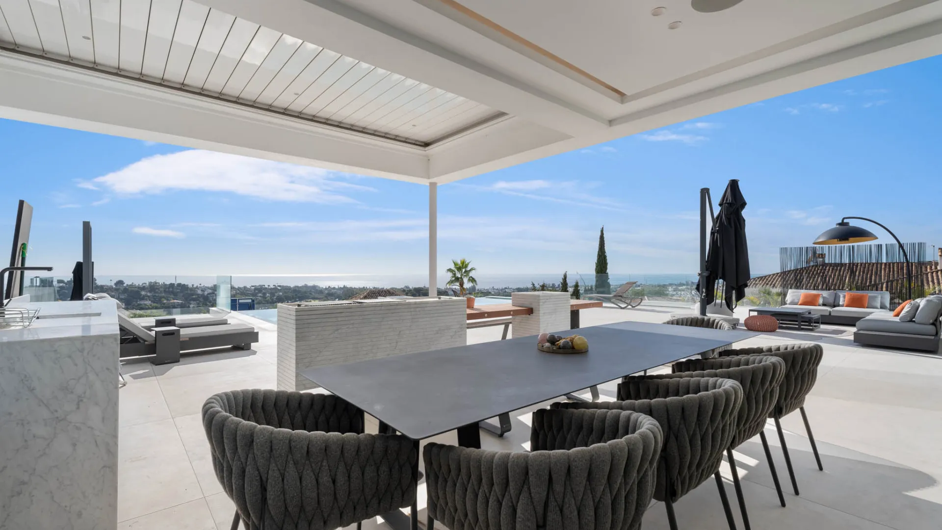 Villa in Paraiso Alto for sale