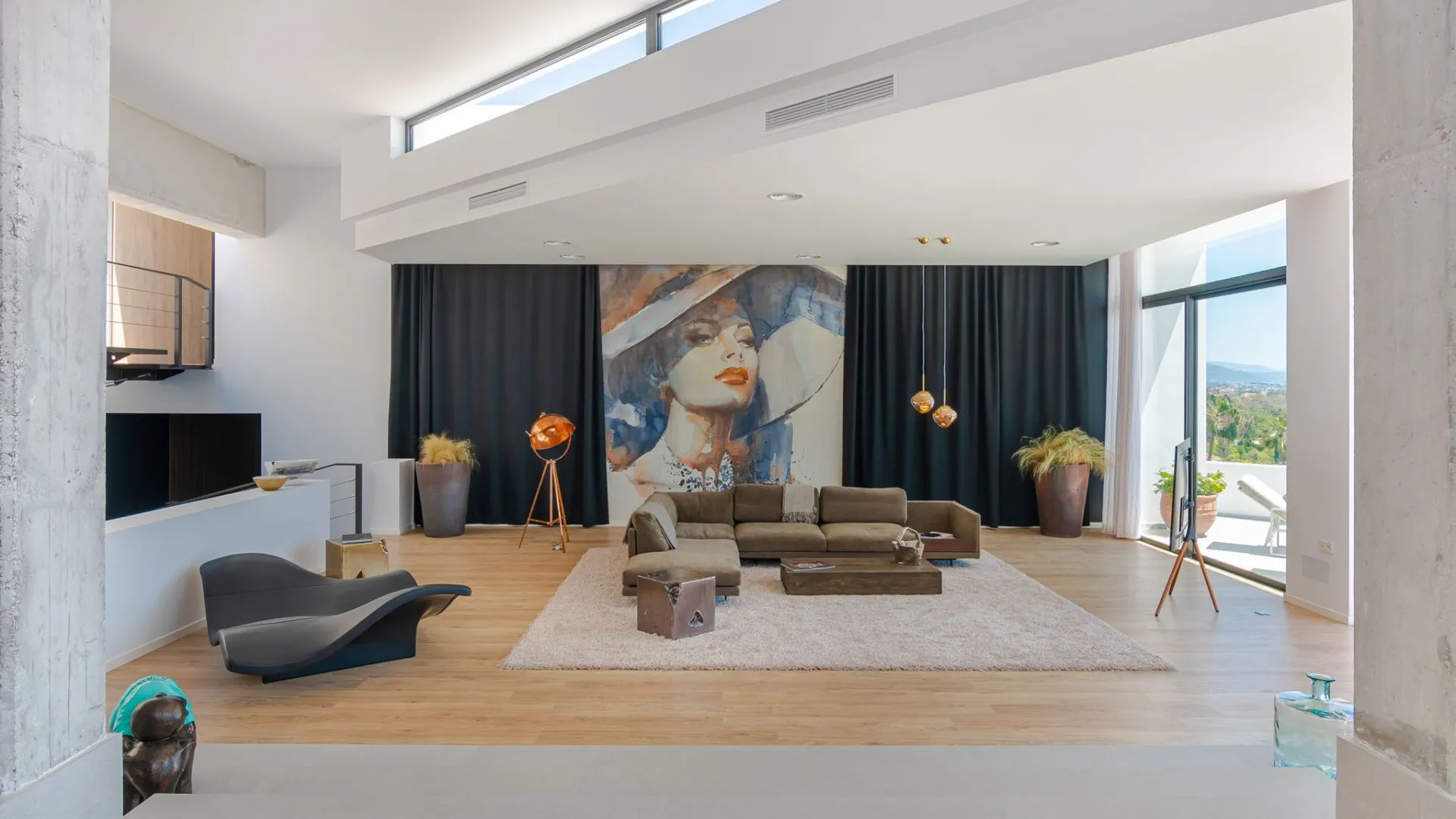 For sale Paraiso Alto villa with 6 bedrooms