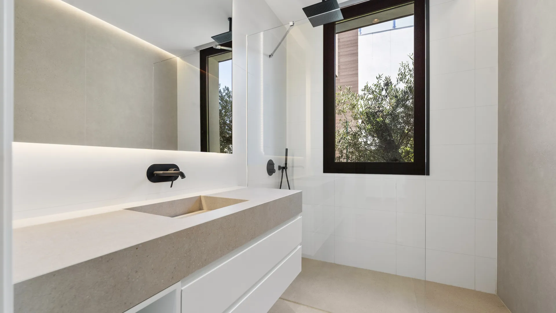 Villa for sale in Marbella Golden Mile