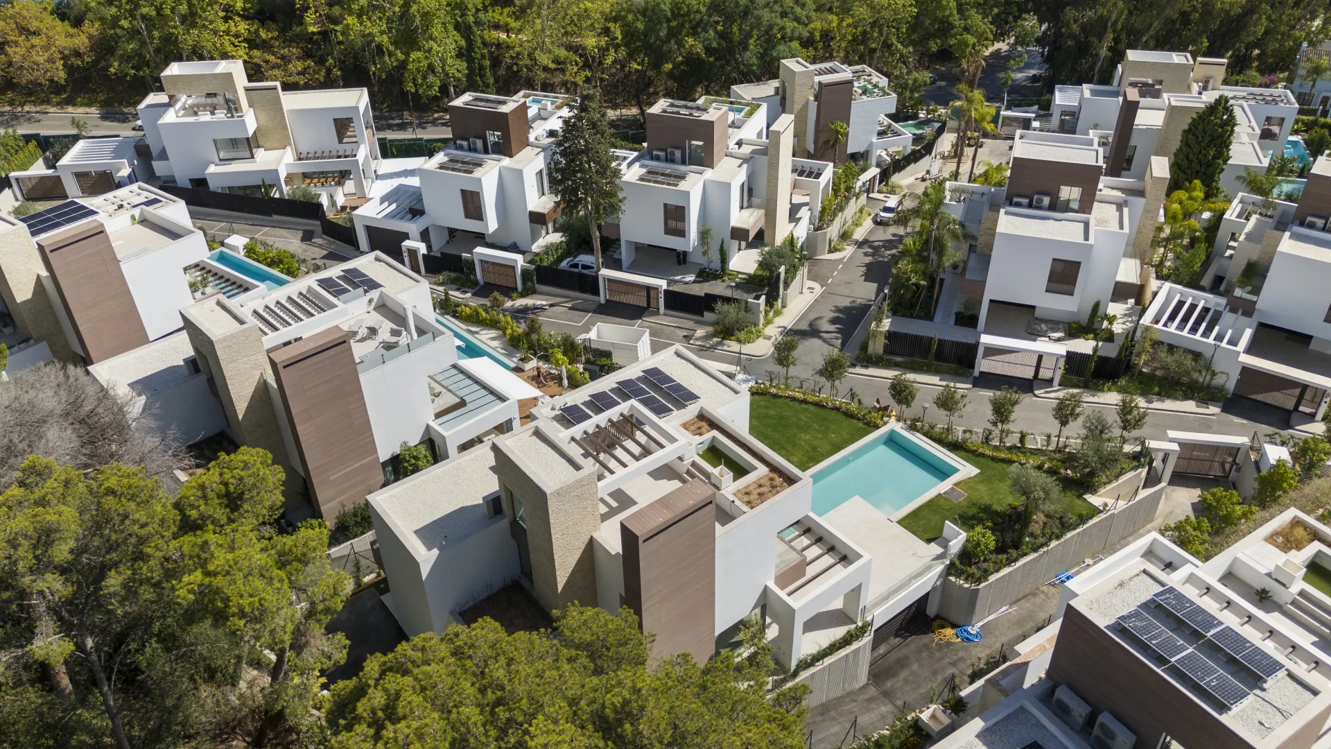 Villa for sale in Marbella Golden Mile