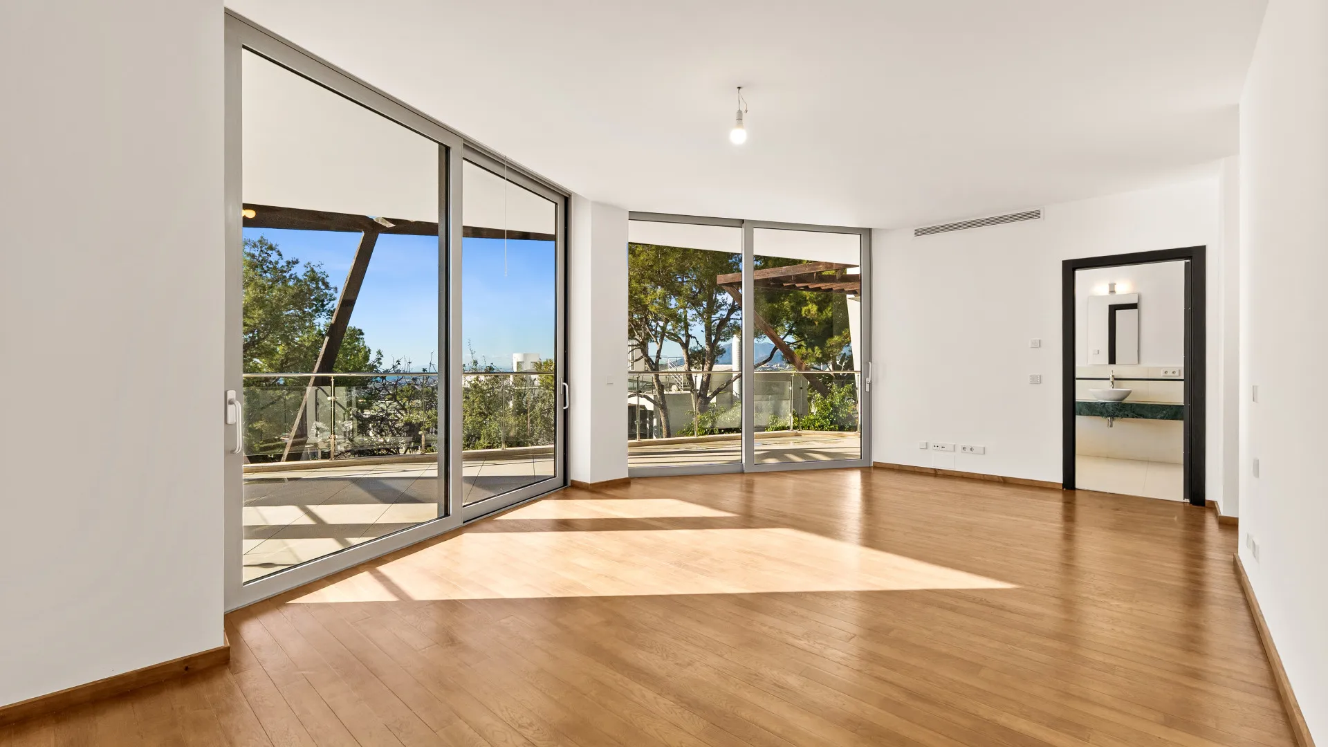 4 bedrooms Sierra Blanca town house for sale