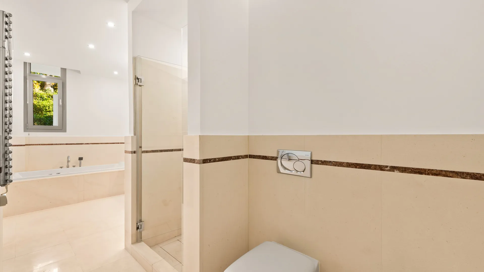 4 bedrooms Sierra Blanca town house for sale