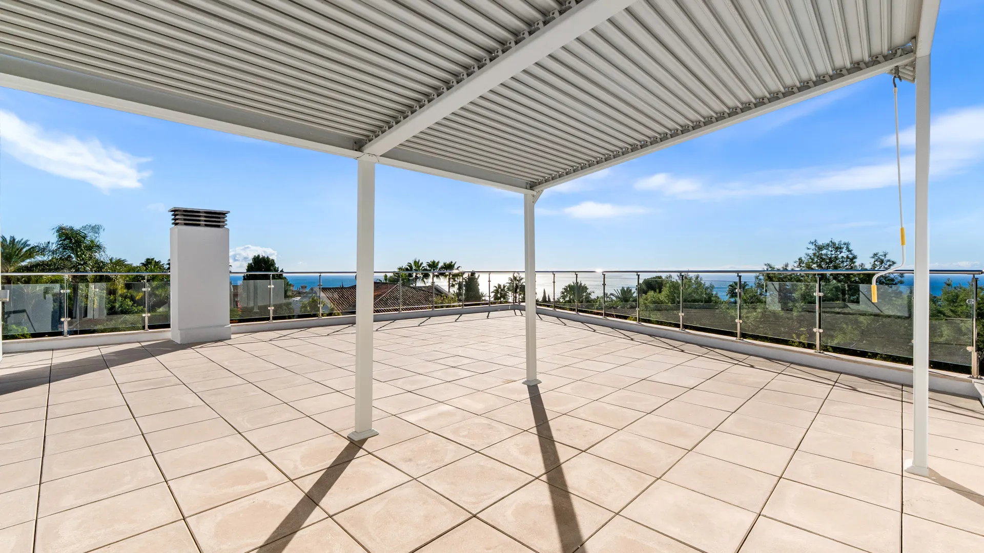 4 bedrooms Sierra Blanca town house for sale