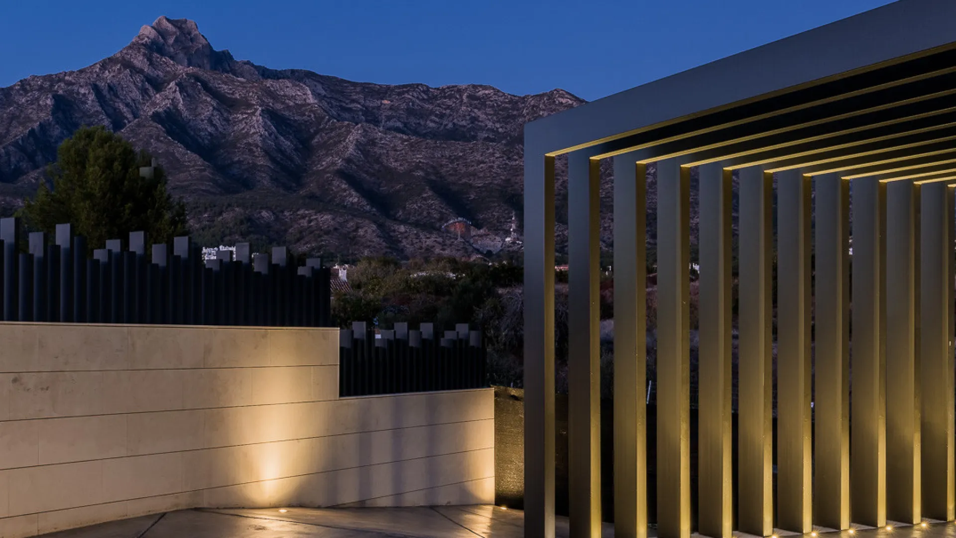 Marbella Golden Mile, villa en venta de 6 dormitorios