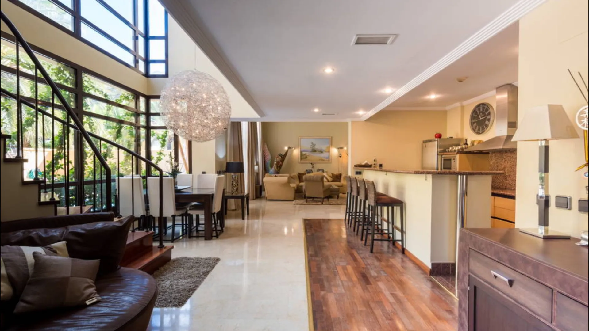 Bungalow for sale in Bahia de Banus with 3 bedrooms