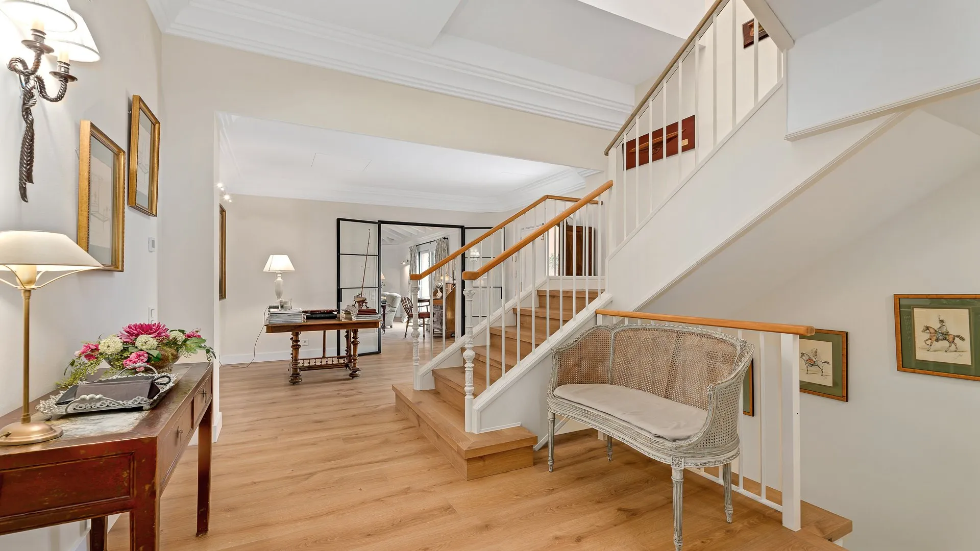 For sale villa with 5 bedrooms in Altos de Puente Romano