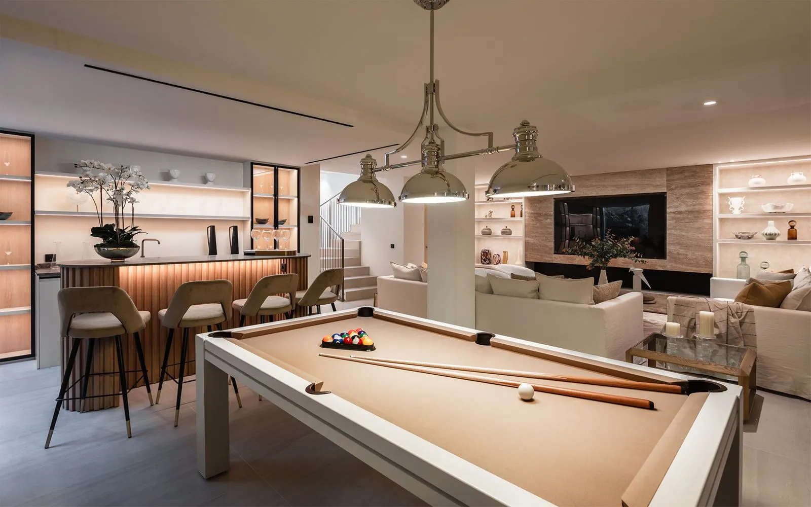 Comprar villa en Nueva Andalucia de 5 dormitorios