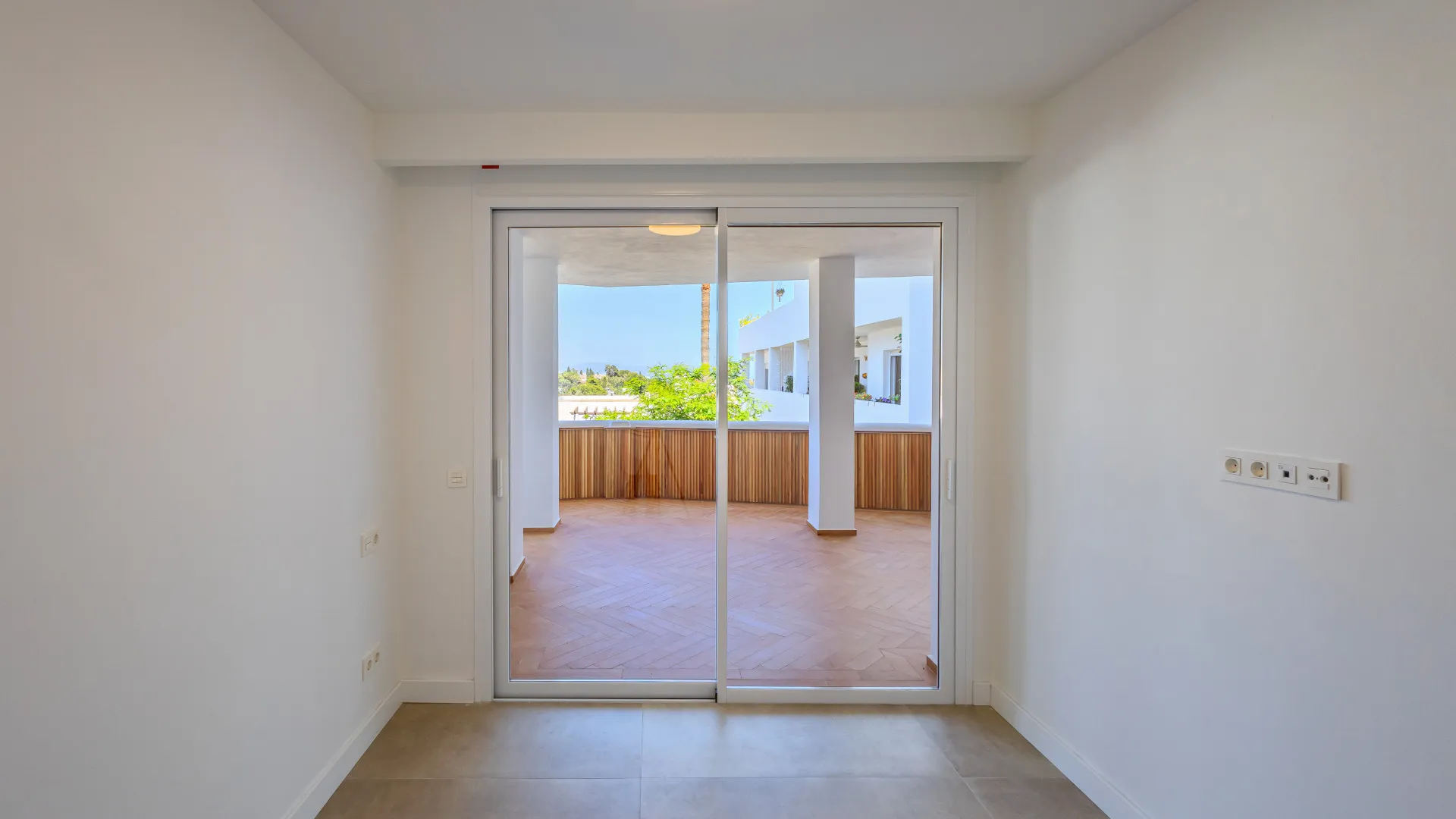 Buy Nueva Andalucia apartment