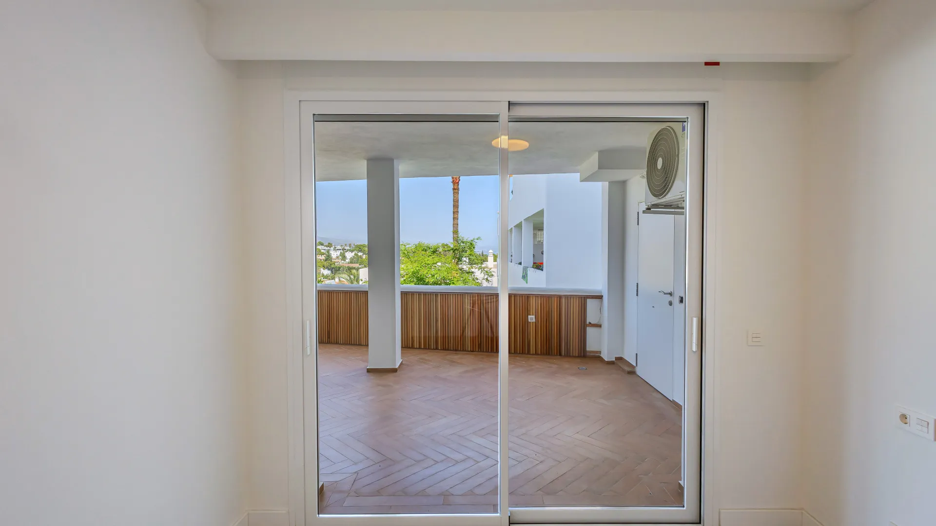 Buy Nueva Andalucia apartment