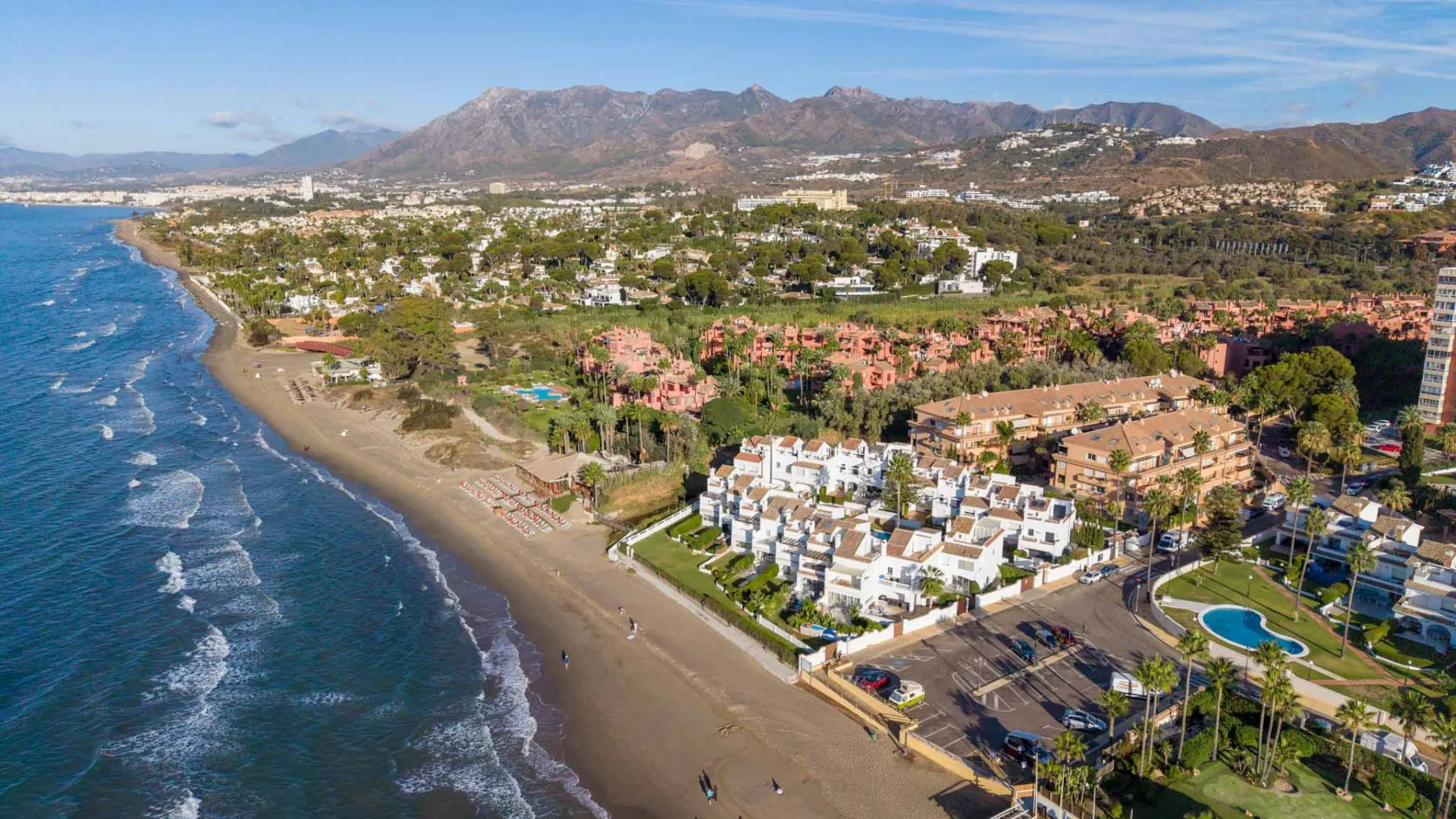 Comprar adosado en El Rosario de 4 dormitorios