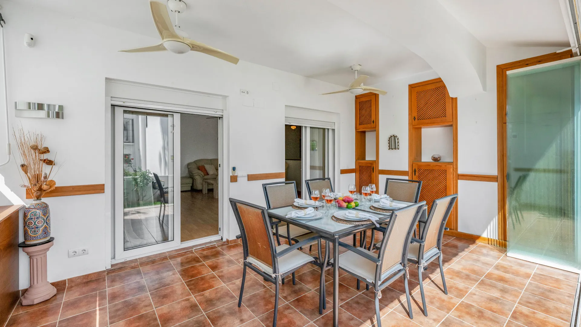 Comprar adosado en El Rosario de 4 dormitorios