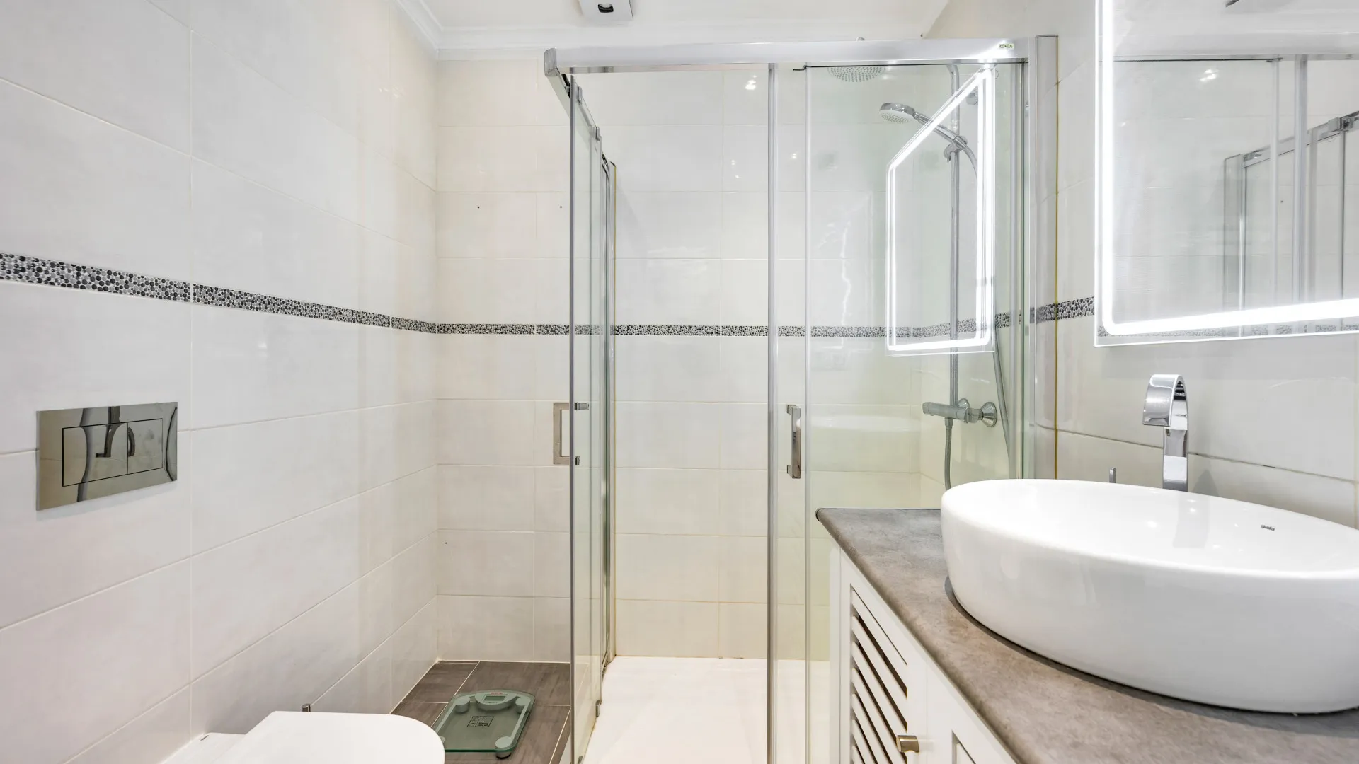 Comprar adosado en El Rosario de 4 dormitorios