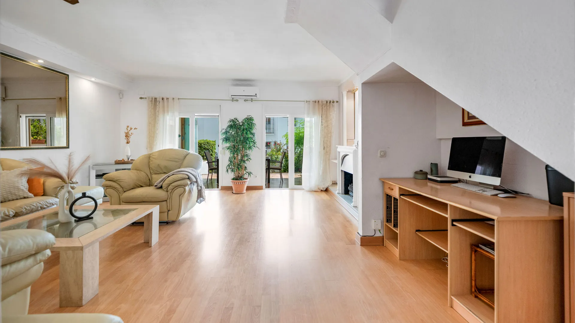 Comprar adosado en El Rosario de 4 dormitorios