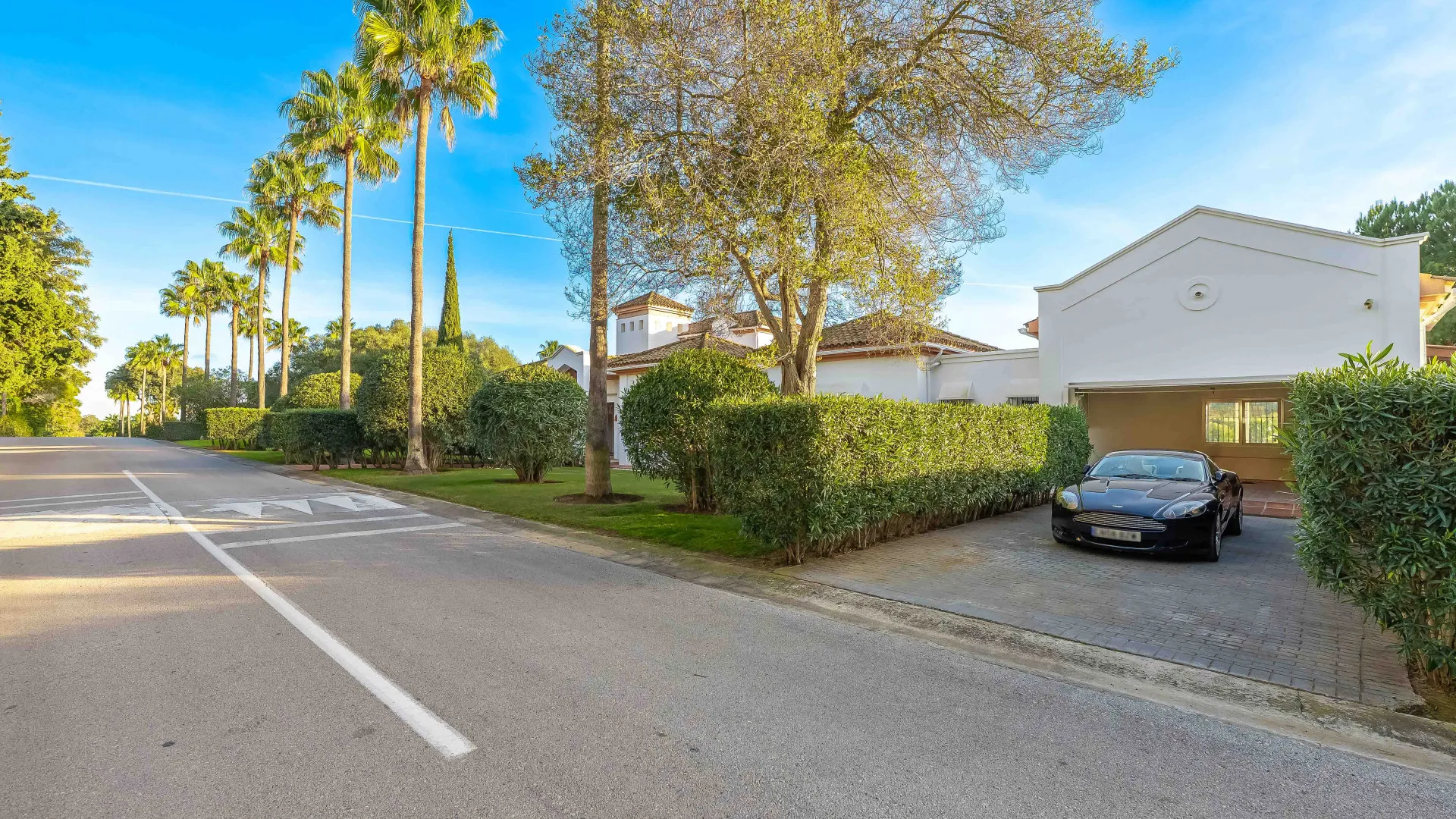 For sale villa with 6 bedrooms in Zona F