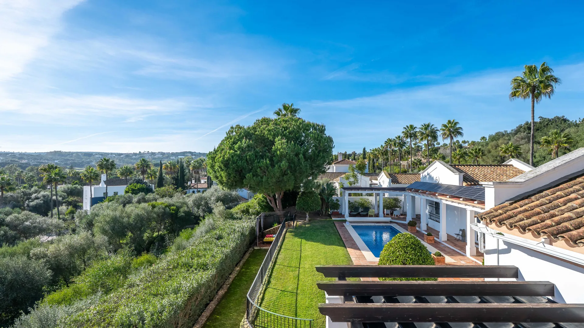 For sale villa with 6 bedrooms in Zona F