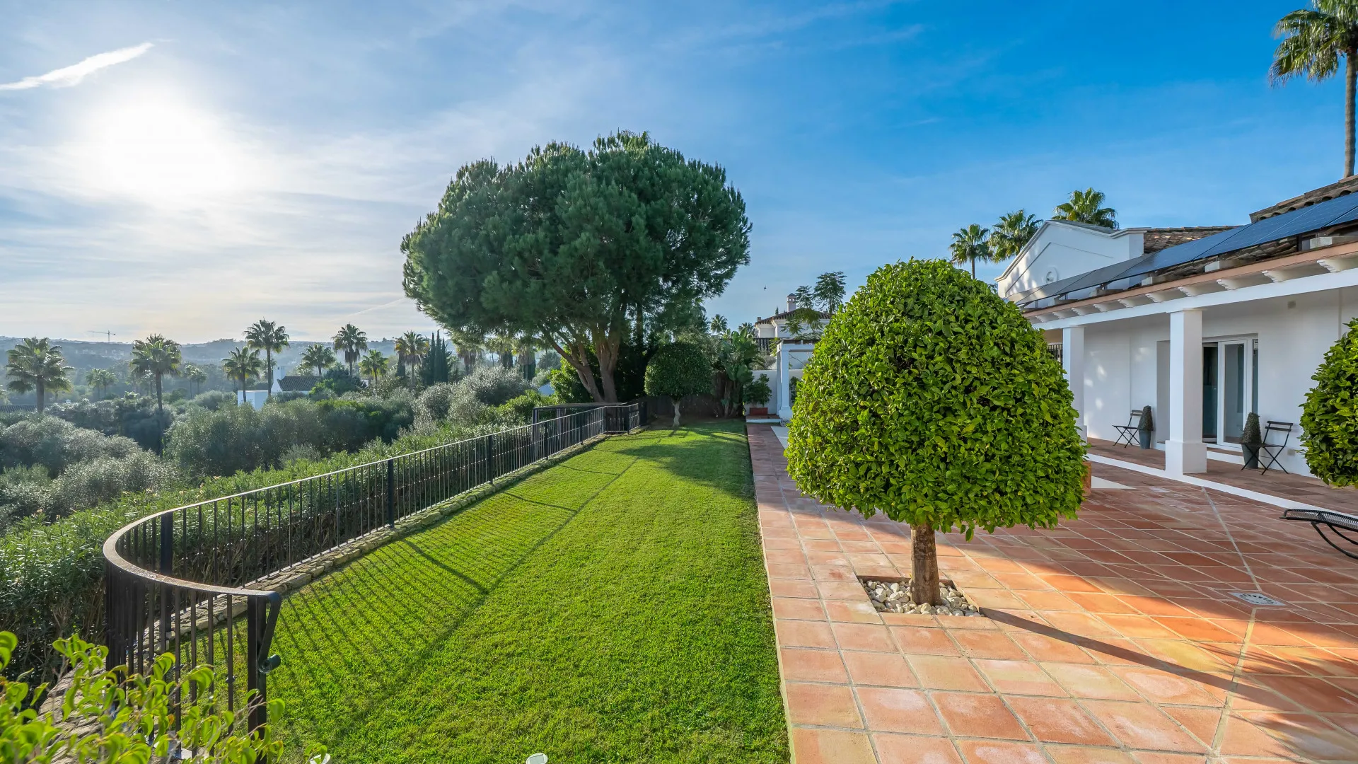 For sale villa with 6 bedrooms in Zona F