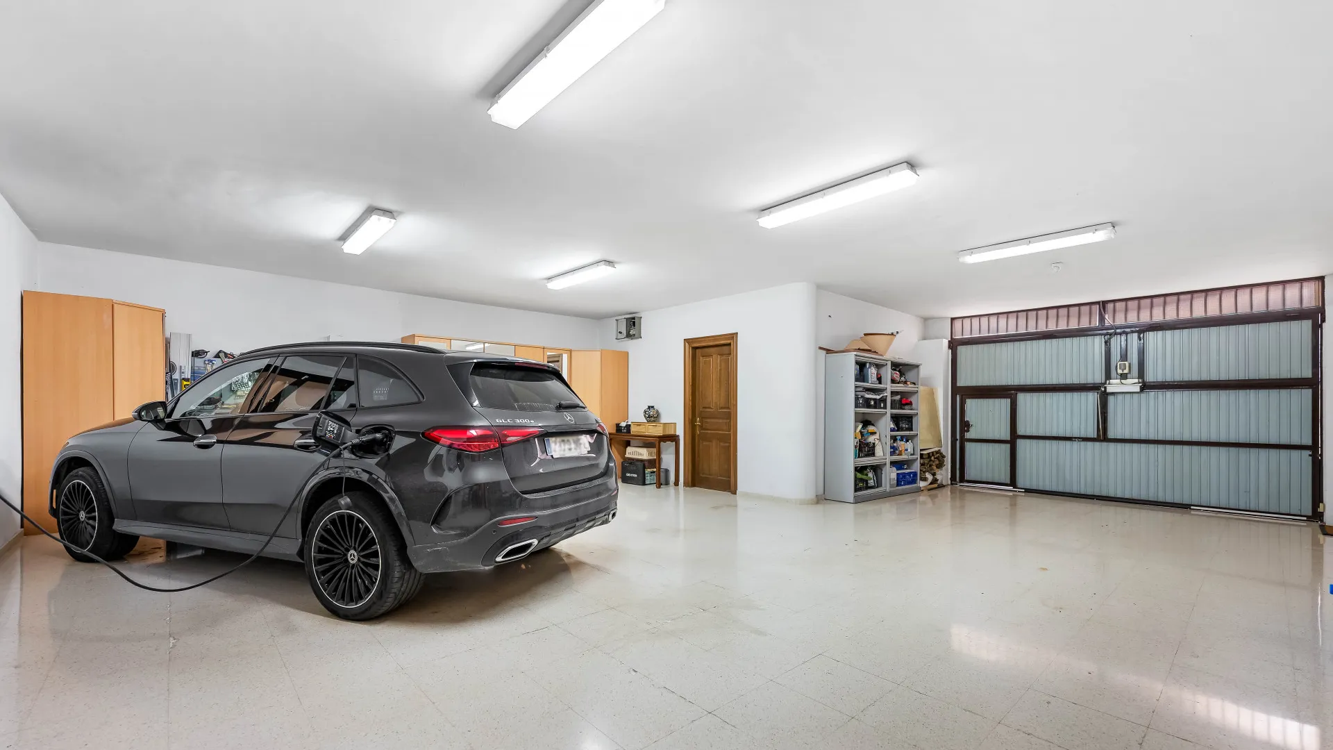 Se vende villa en Los Arqueros de 6 dormitorios