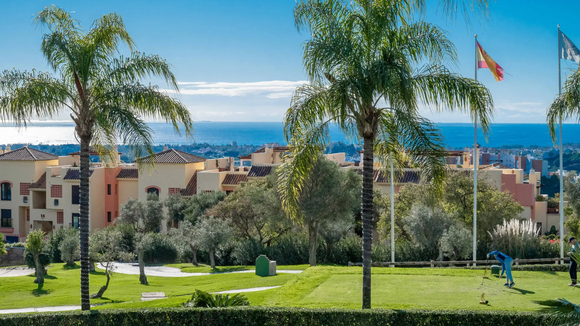 Se vende villa en Los Arqueros de 6 dormitorios