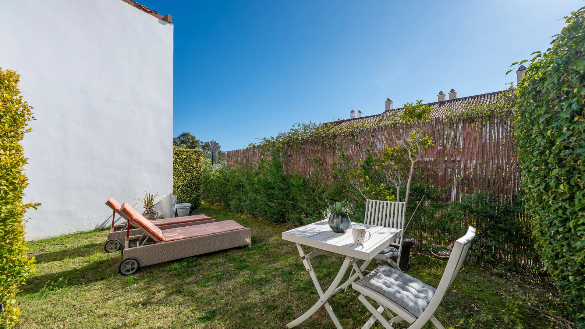 2 bedrooms ground floor apartment in Cortijo del Mar for sale