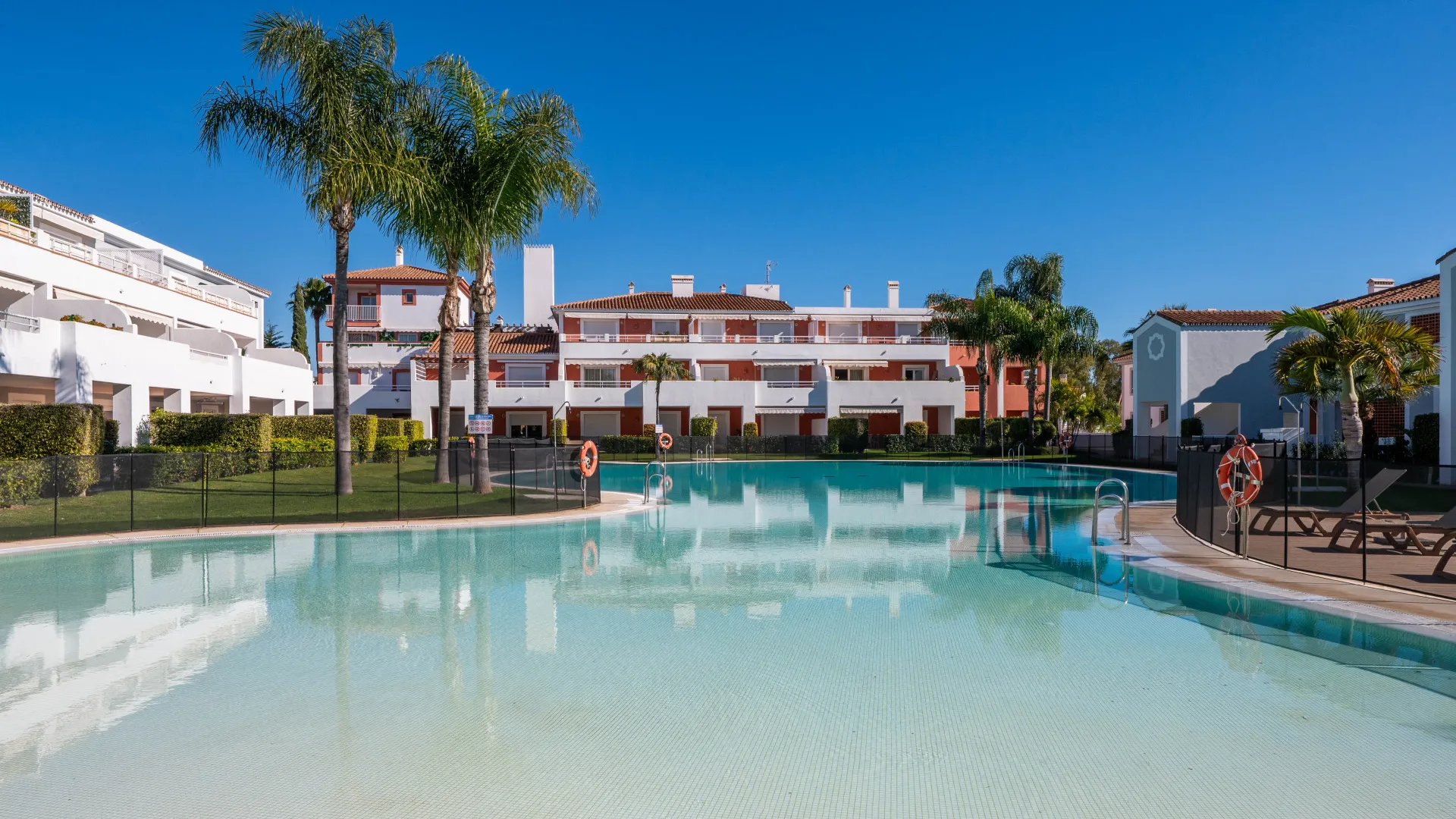 2 bedrooms ground floor apartment in Cortijo del Mar for sale