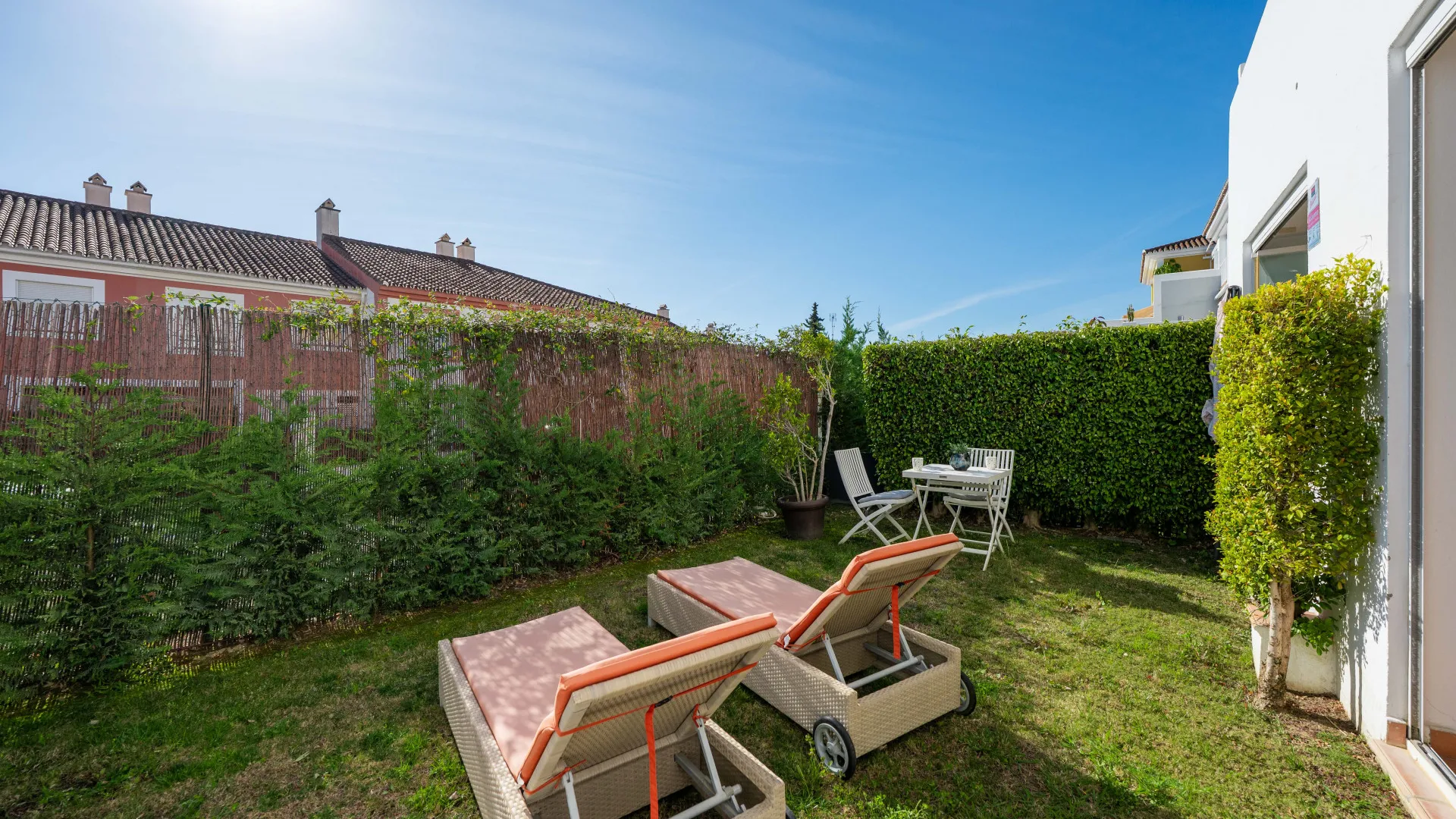 2 bedrooms ground floor apartment in Cortijo del Mar for sale