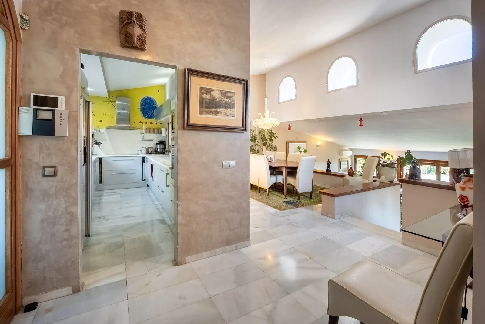 Villa en venta de 7 dormitorios en Nueva Andalucia