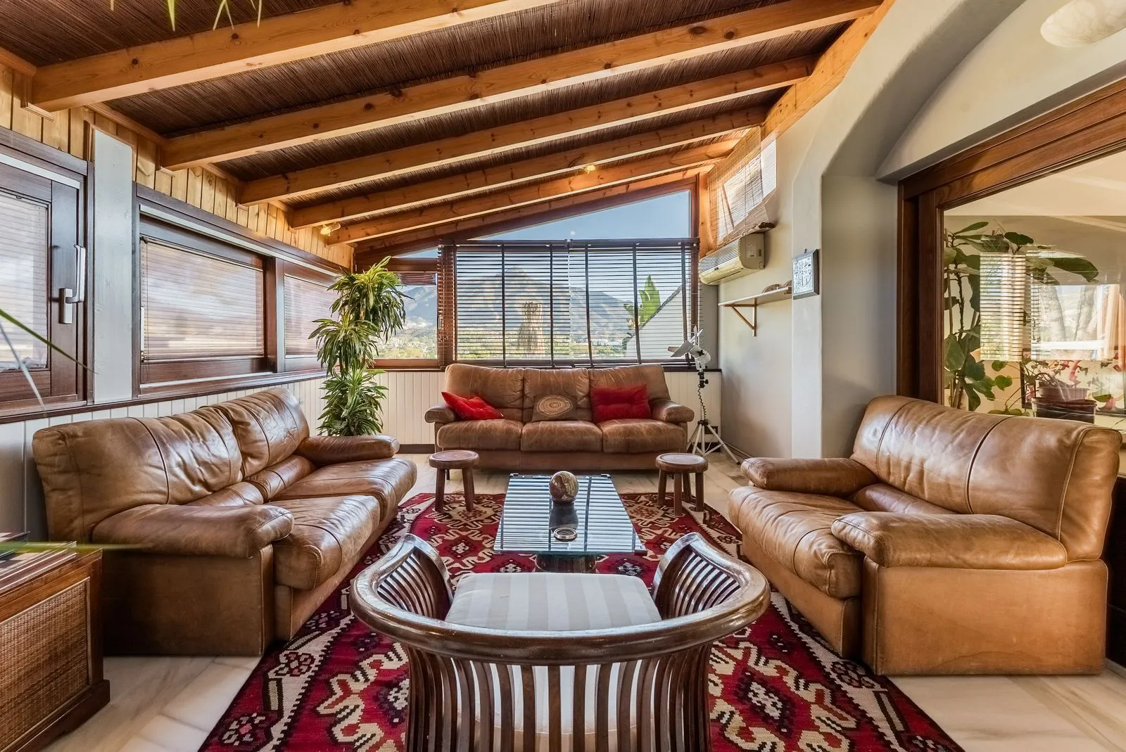 Villa en venta de 7 dormitorios en Nueva Andalucia