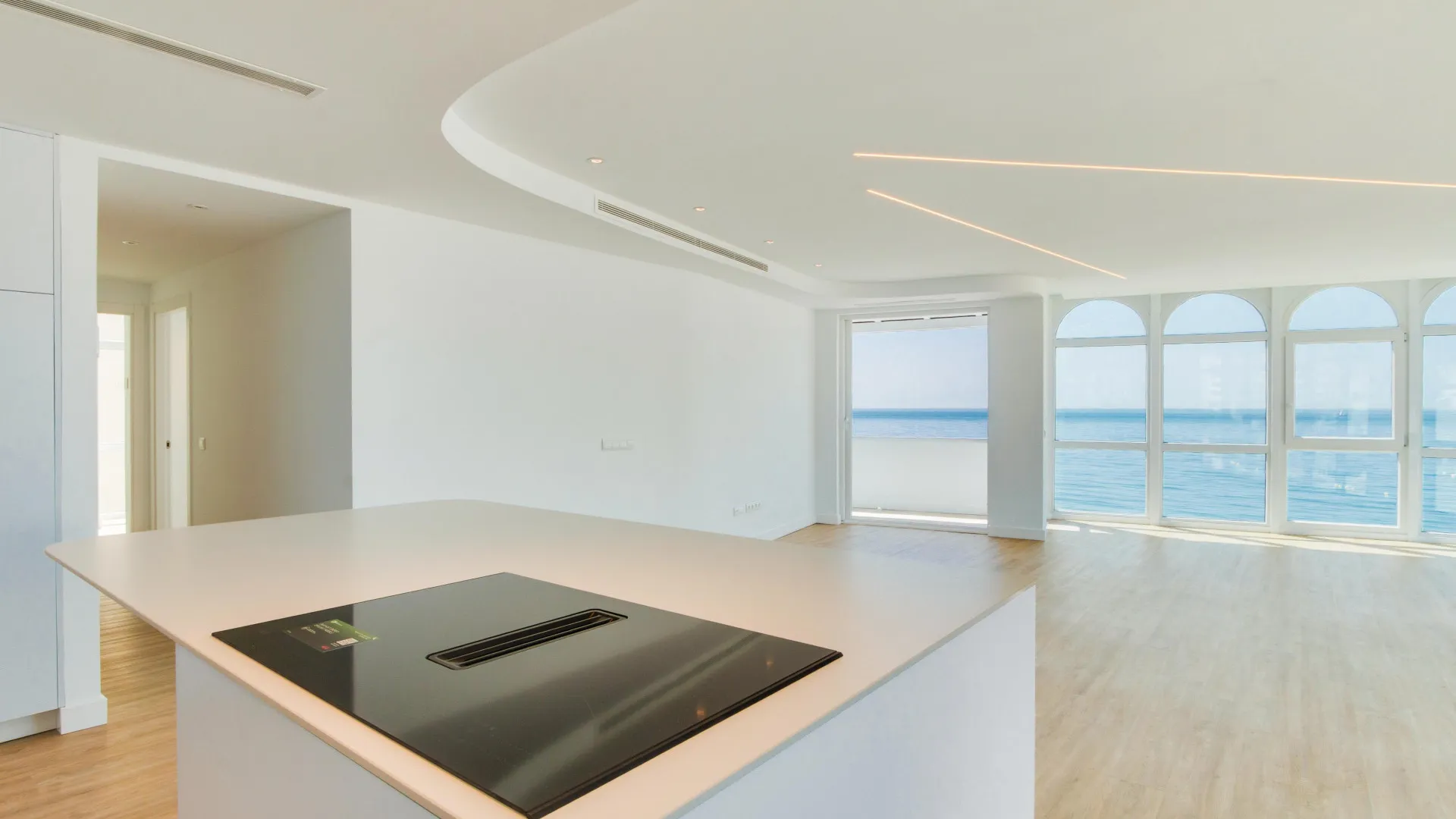 For sale apartment in Estepona