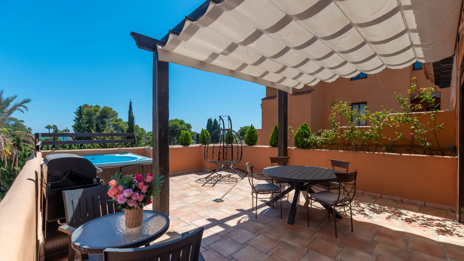 Duplex penthouse for sale in Estepona