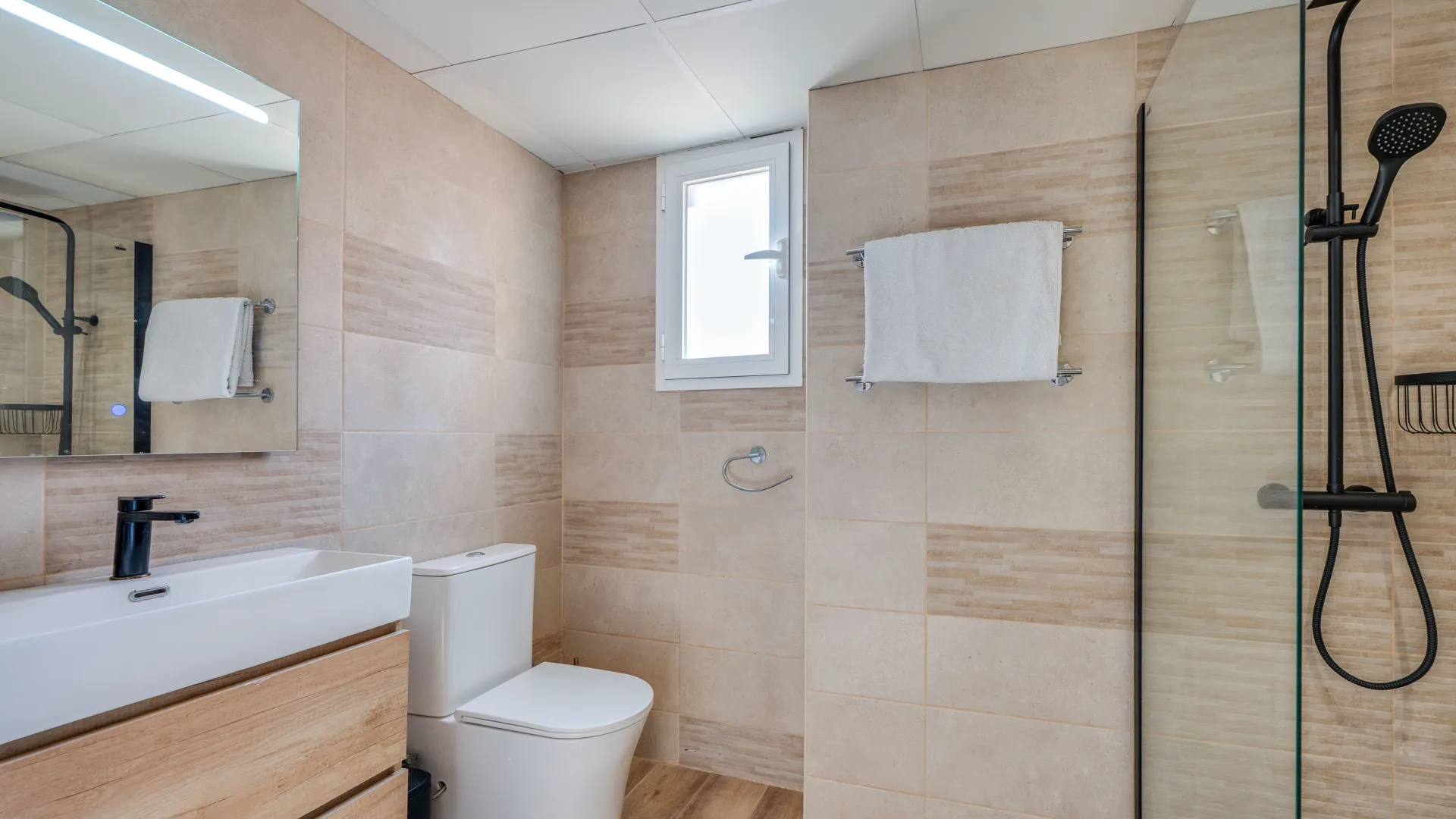 Apartment with 2 bedrooms for sale in Elviria