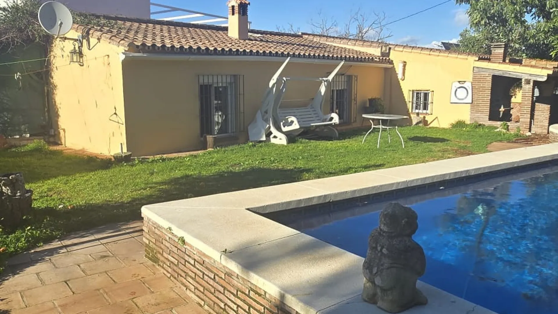 Finca en venta de 5 dormitorios en Alhaurin el Grande