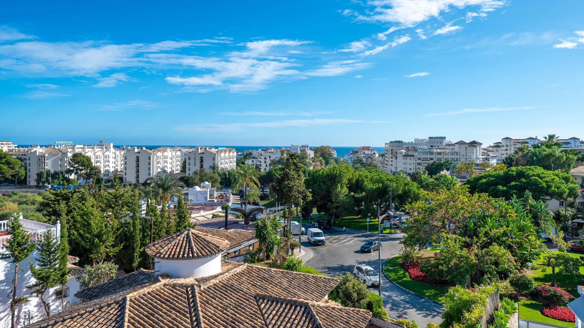 Villa in Nueva Andalucia for sale