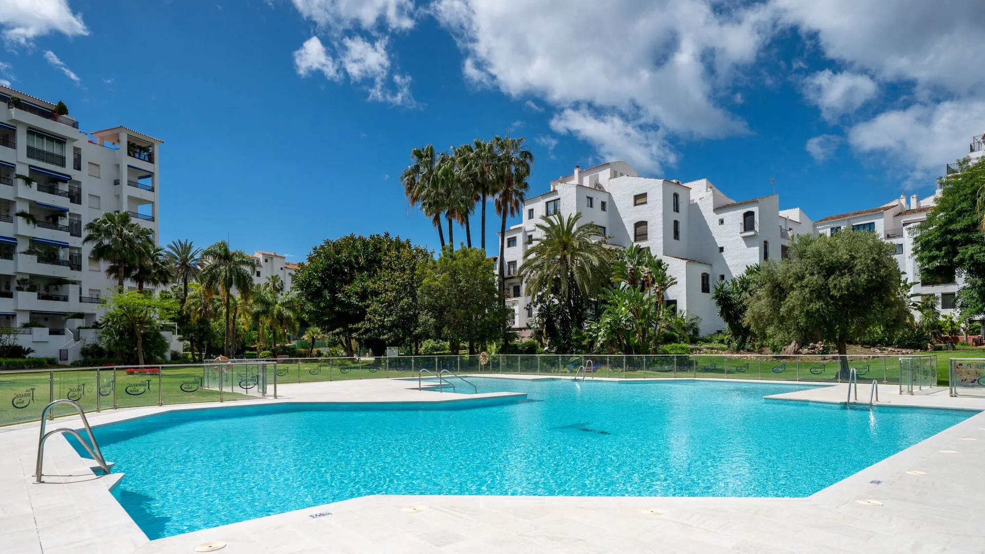 Apartment for sale in Marbella - Puerto Banus