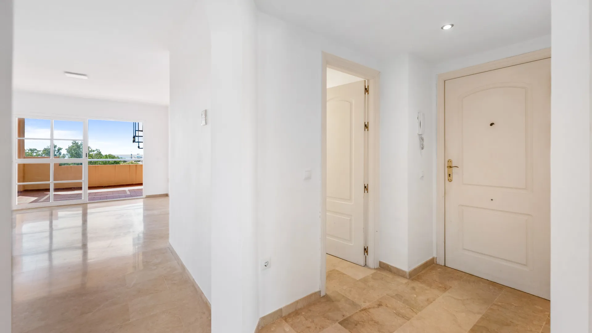 Penthouse for sale in El Paraiso