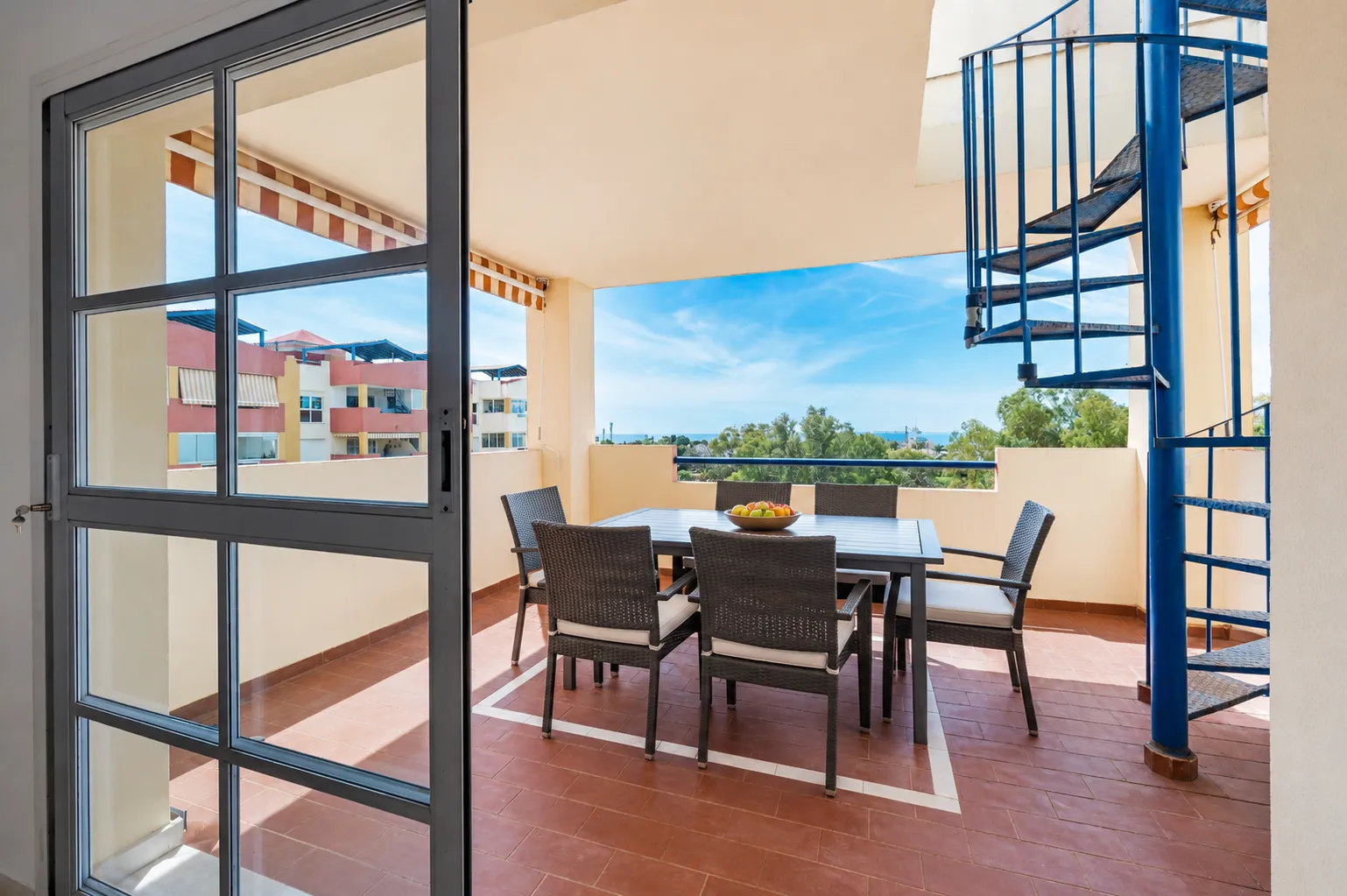 Penthouse for sale in El Paraiso