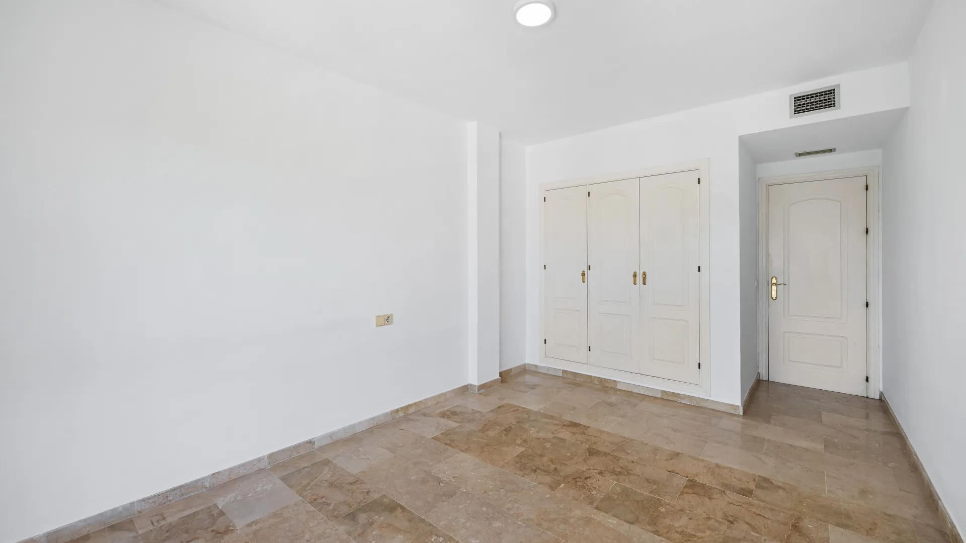 Penthouse for sale in El Paraiso