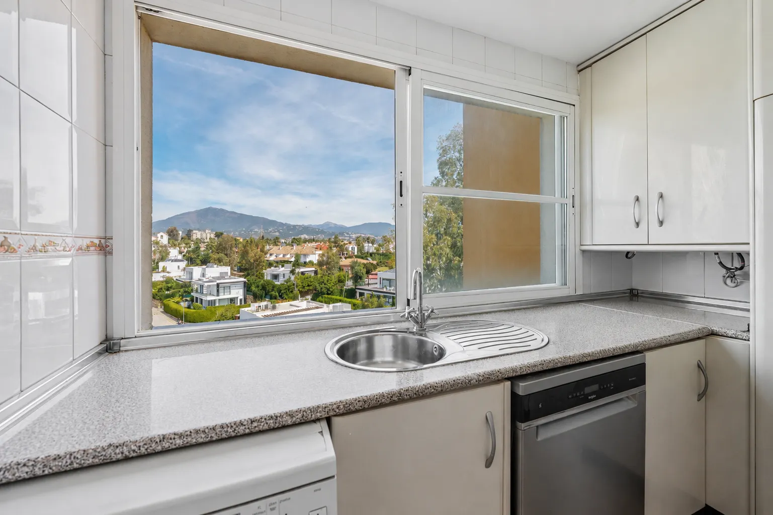 Penthouse for sale in El Paraiso