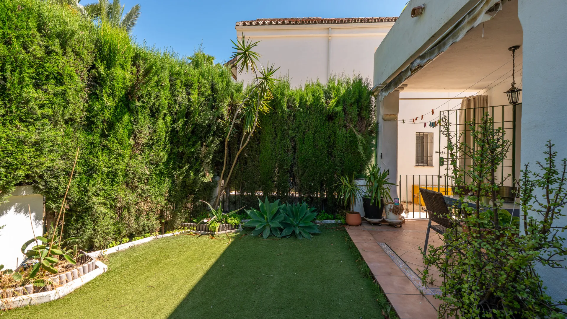 Nueva Andalucia, apartamento de 2 dormitorios a la venta