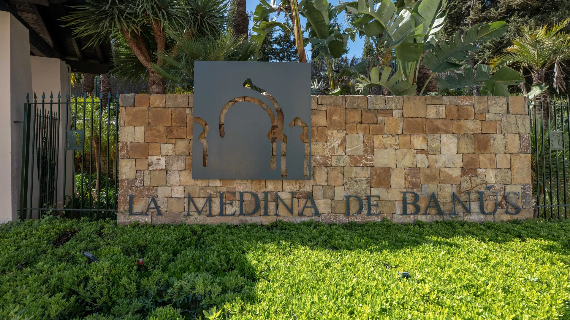 Nueva Andalucia apartment for sale