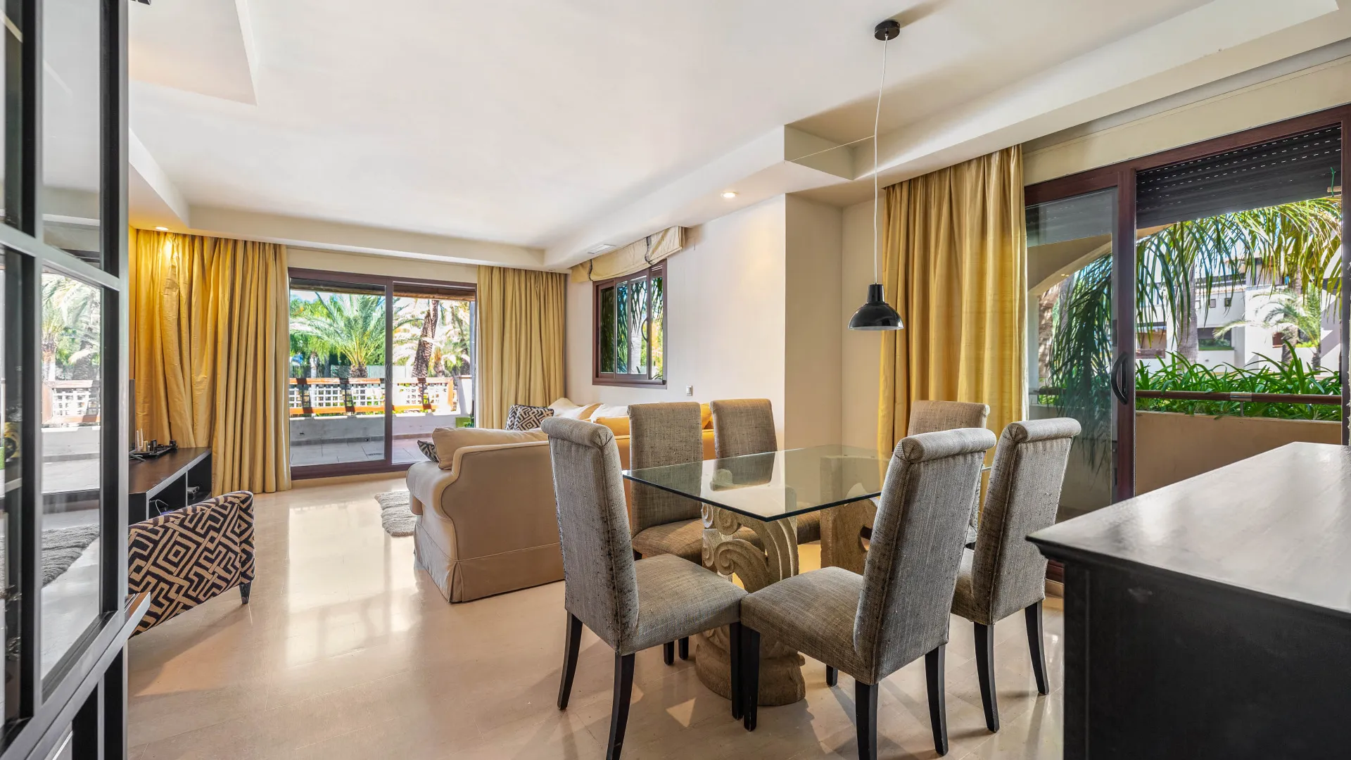 Nueva Andalucia apartment for sale