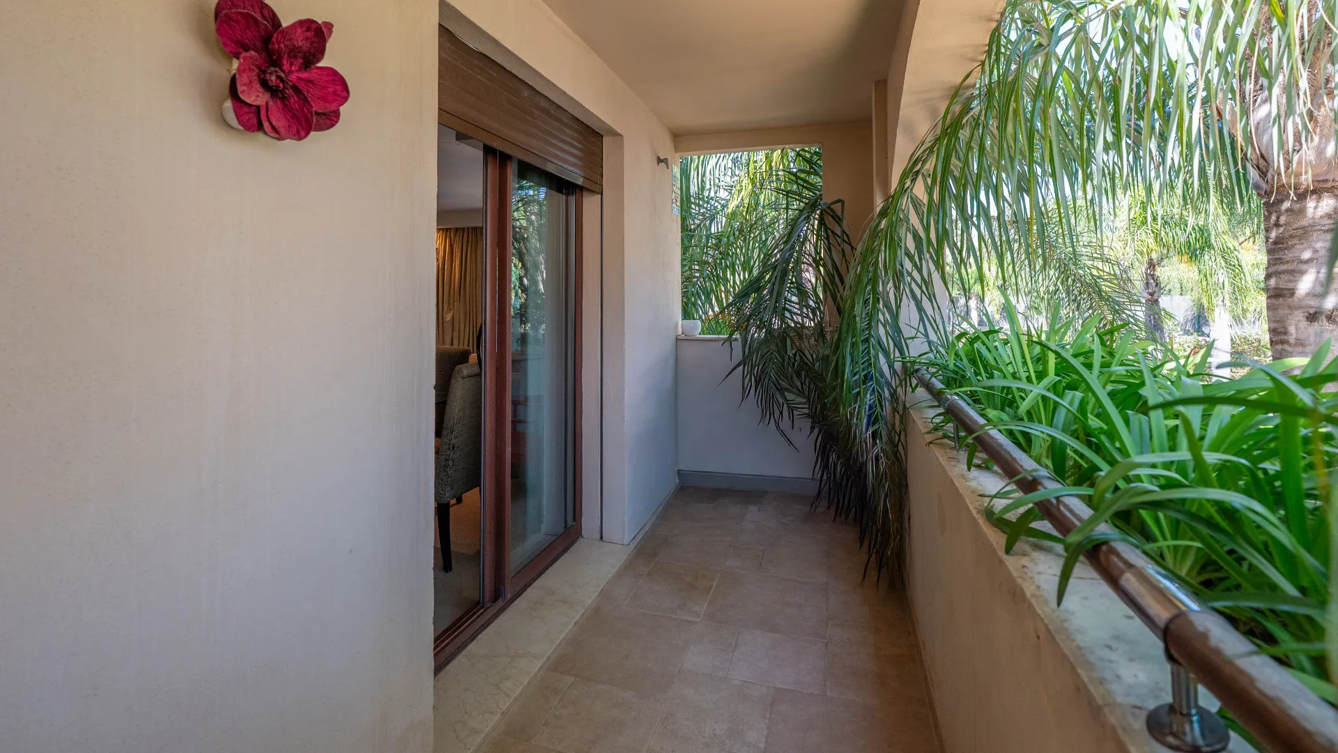 Nueva Andalucia apartment for sale