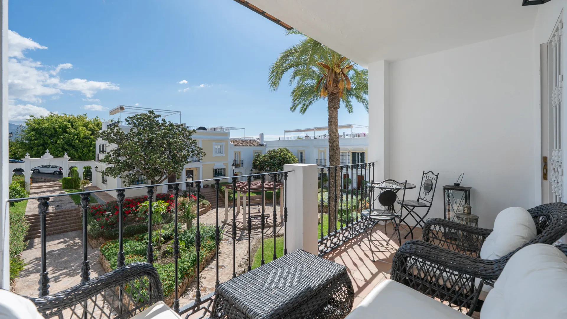 Town house for sale in Aloha Pueblo